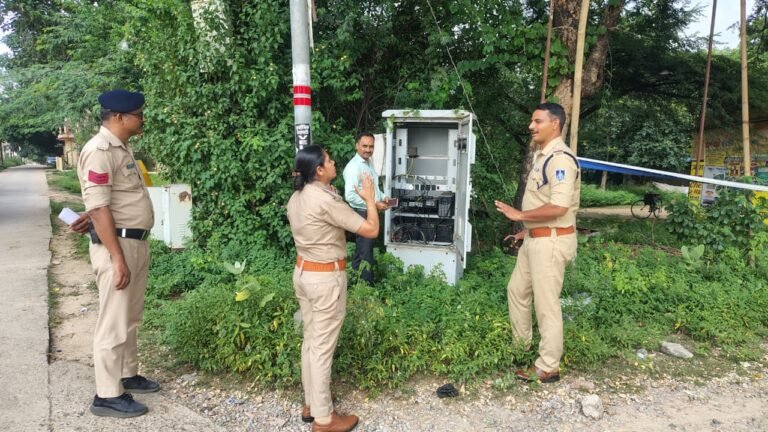 दतिया बनेगा हाईटेक सर्विलांस सिटी, पुलिस ने संवेदनशील इलाकों का किया निरीक्षण